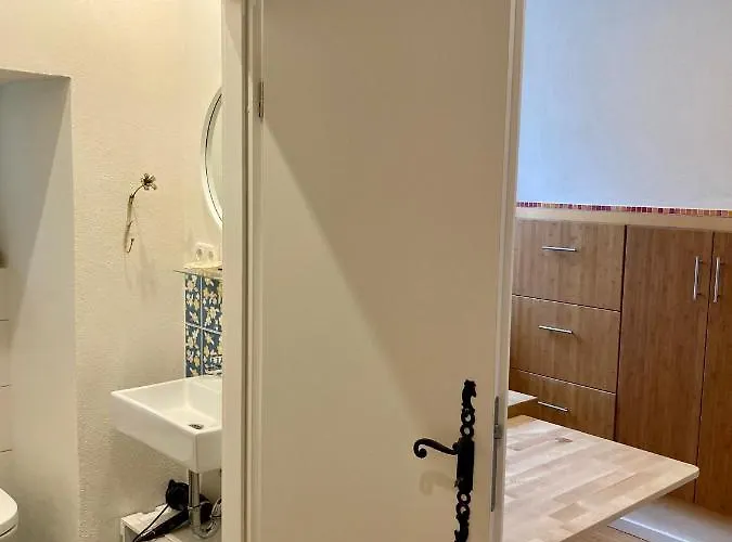 Wohnen Auf Dem Weingut - Klein Und Fein - Wengertssube *